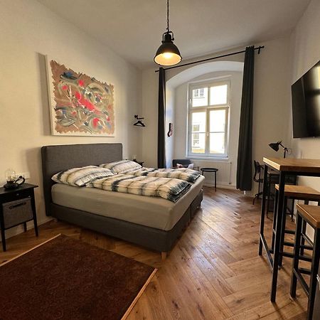 Industrial Apartment Schlossberg Λιντς Εξωτερικό φωτογραφία